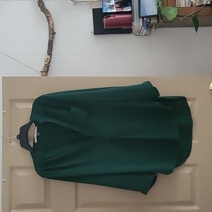 3/4 sleeve green blouse